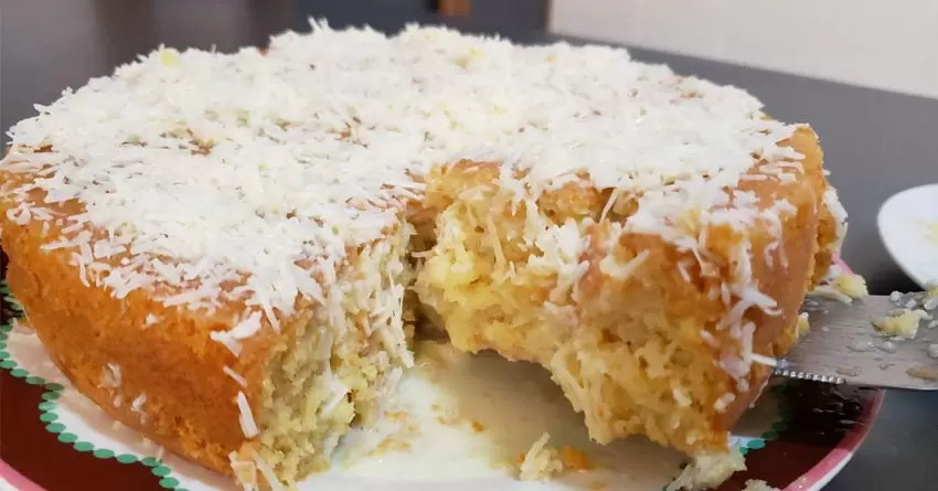 Bolo de coco de liquidificador